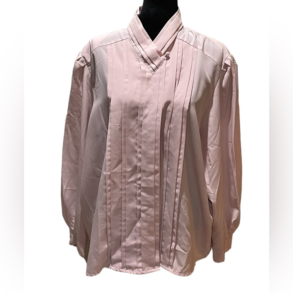 Vintage 80’s Pleated Secretary Blouse